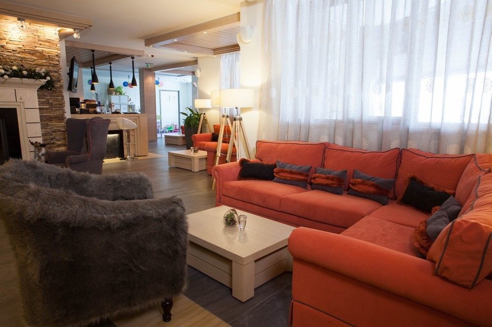 Amira Boutique Hotel Bansko Extérieur photo Interior of a modern house