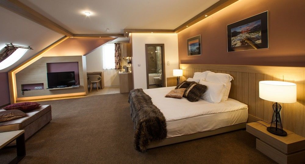 Amira Boutique Hotel Bansko Extérieur photo A bedroom at the Hotel de la Poste
