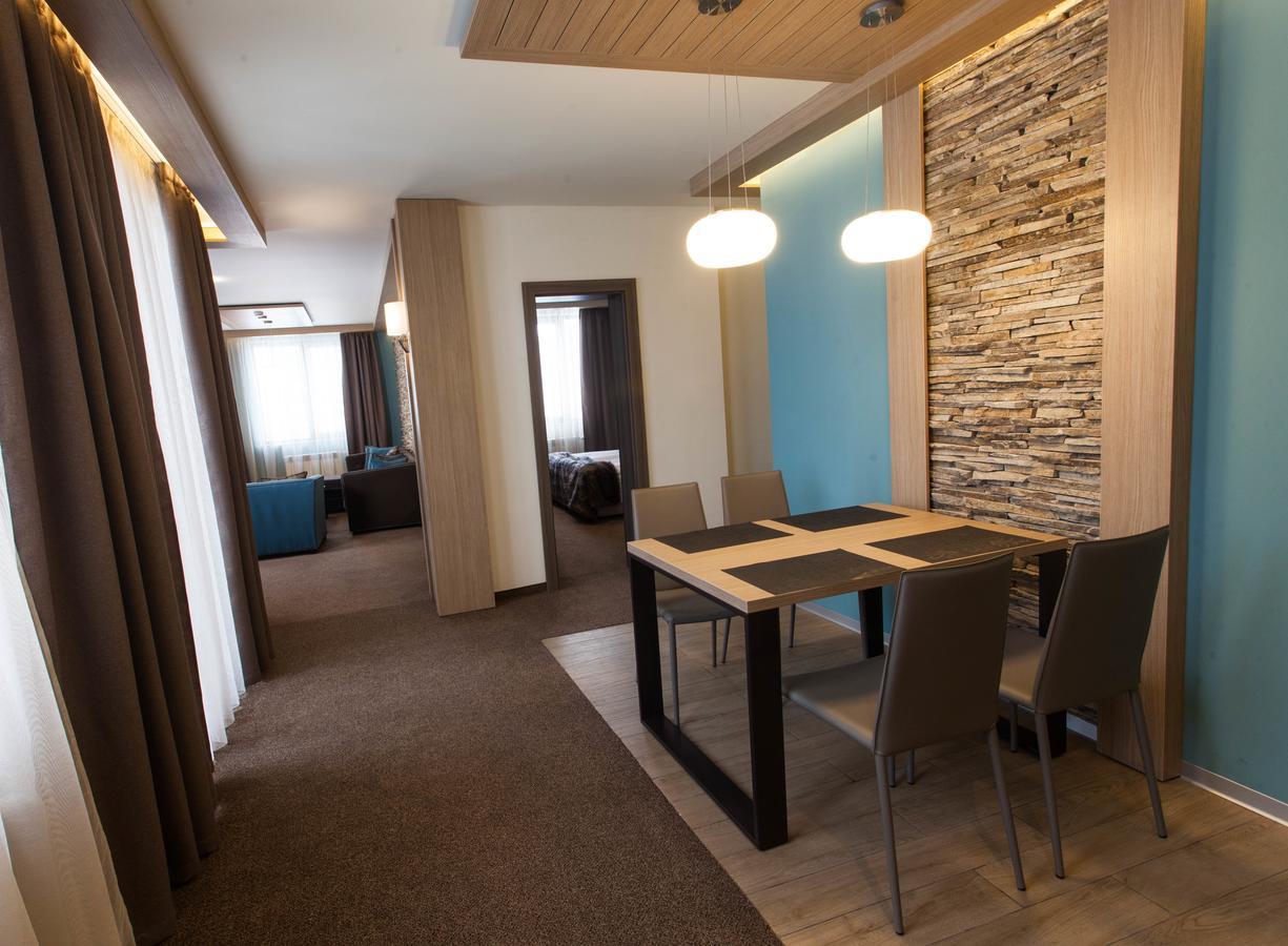 Amira Boutique Hotel Bansko Extérieur photo A suite at the hotel