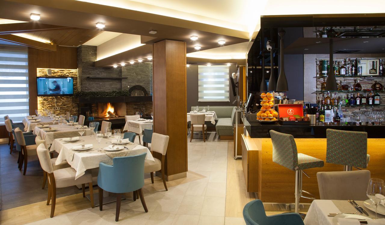 Amira Boutique Hotel Bansko Extérieur photo Restaurant in Athens